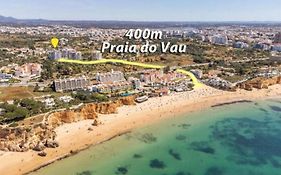 Cozy Apartment With Seaview 300M From The Beach